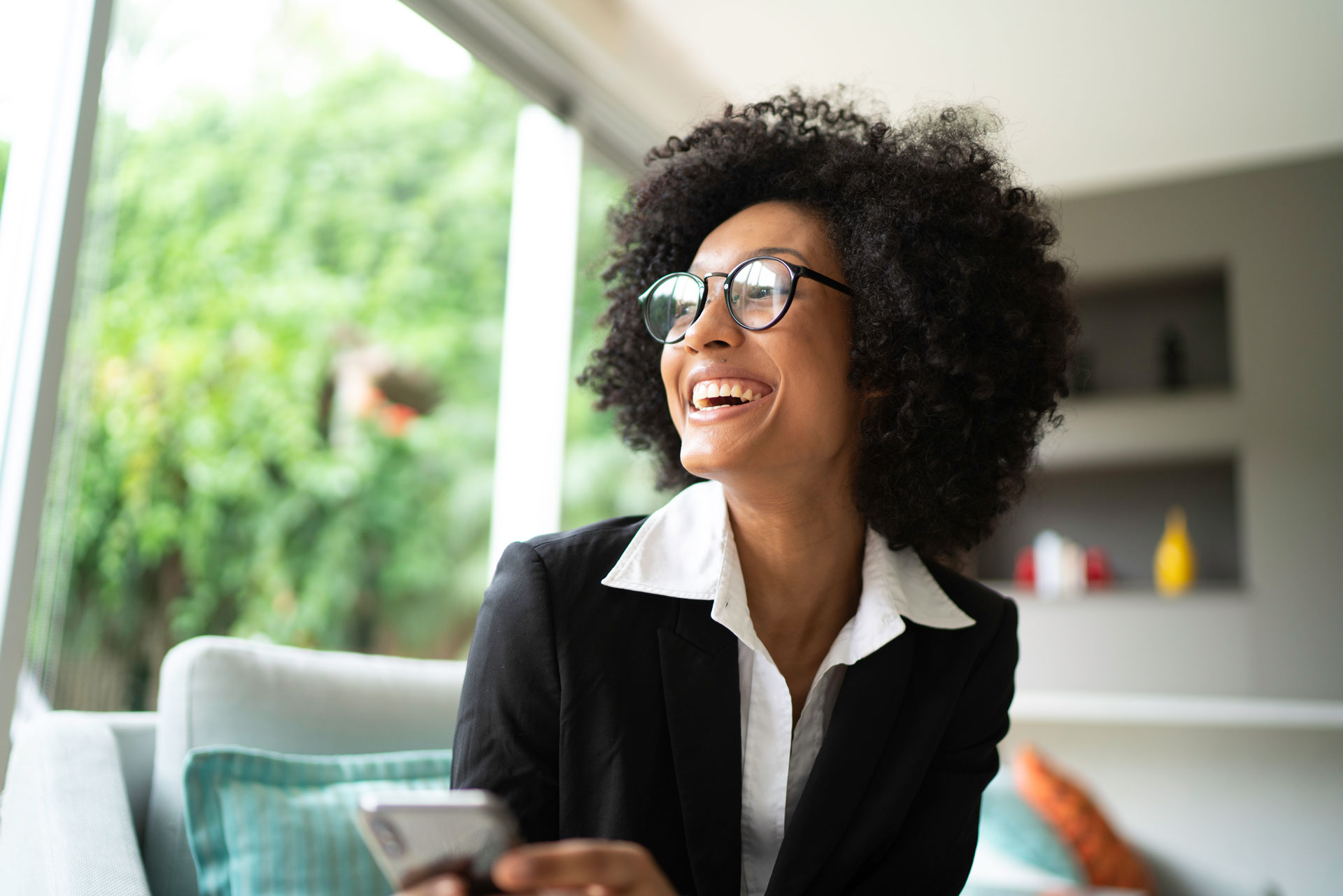 Conseil choisir lunettes vue femme souriante